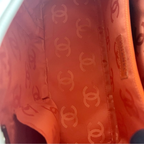 SOLD to a lovely buyer✨Preloved authentic Chanel bag - Picture 14 of 16